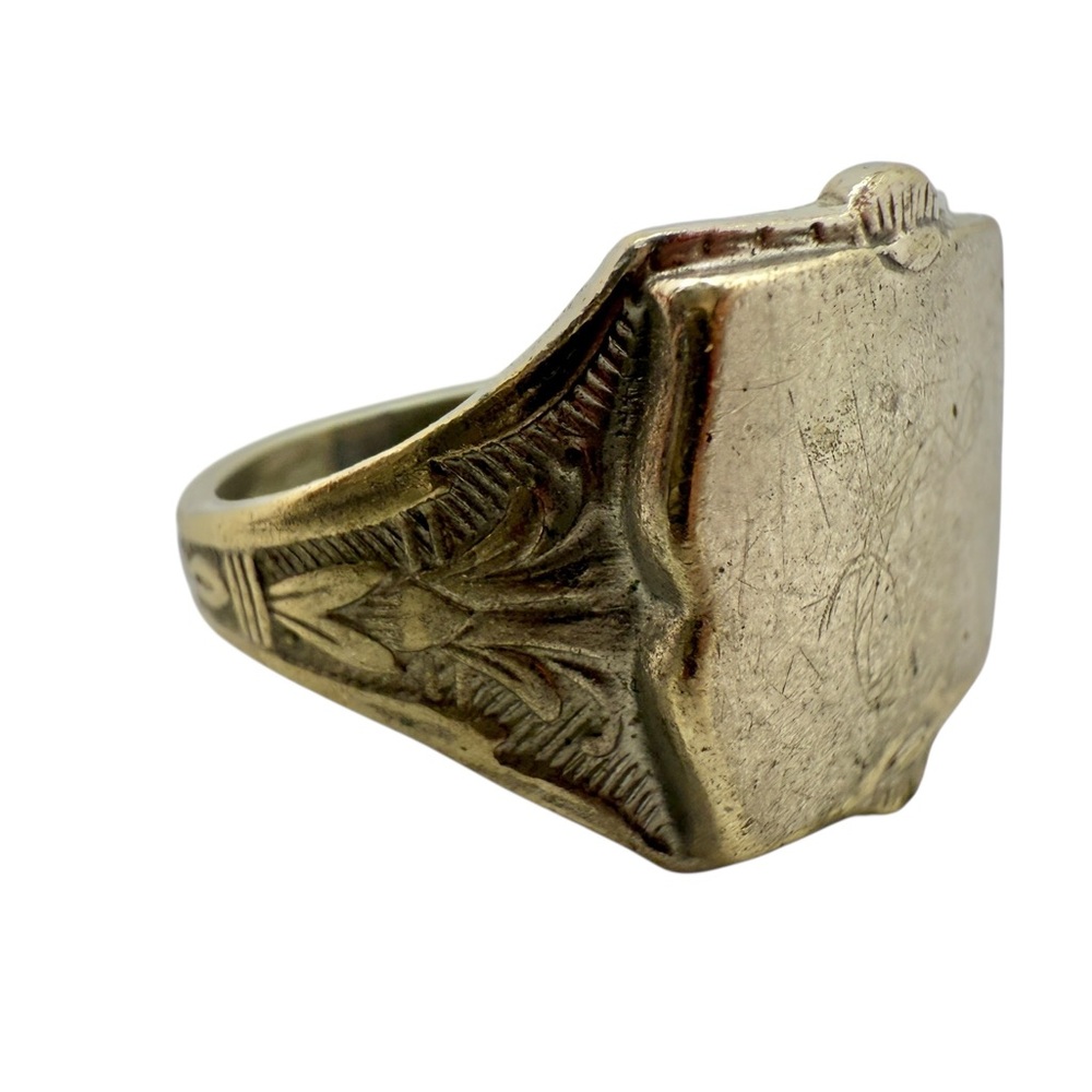 Antique Silver Tone Victorian Size 10 Signet Ring